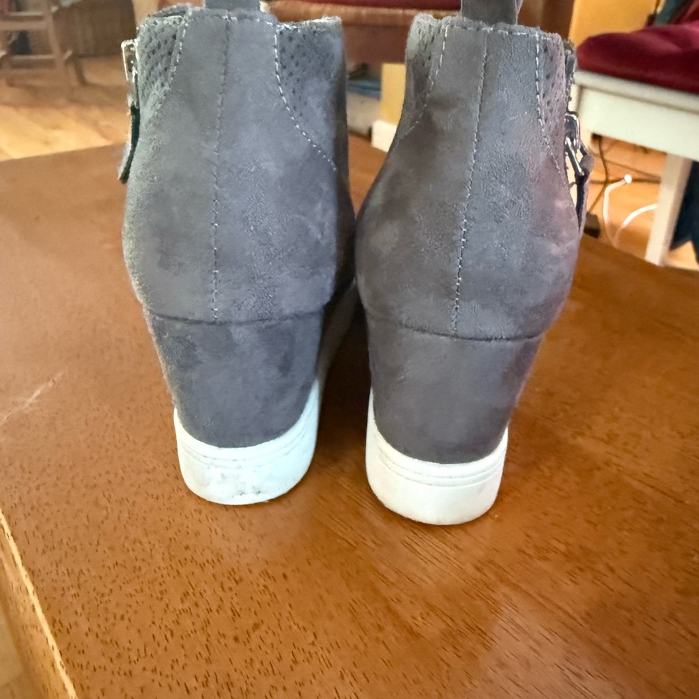 MIA Gray Ankle Booties with Chunky Sole and Suede Finish